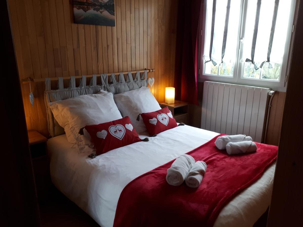 L'Aur~Elie Bed & Breakfast Lalinde Exterior photo